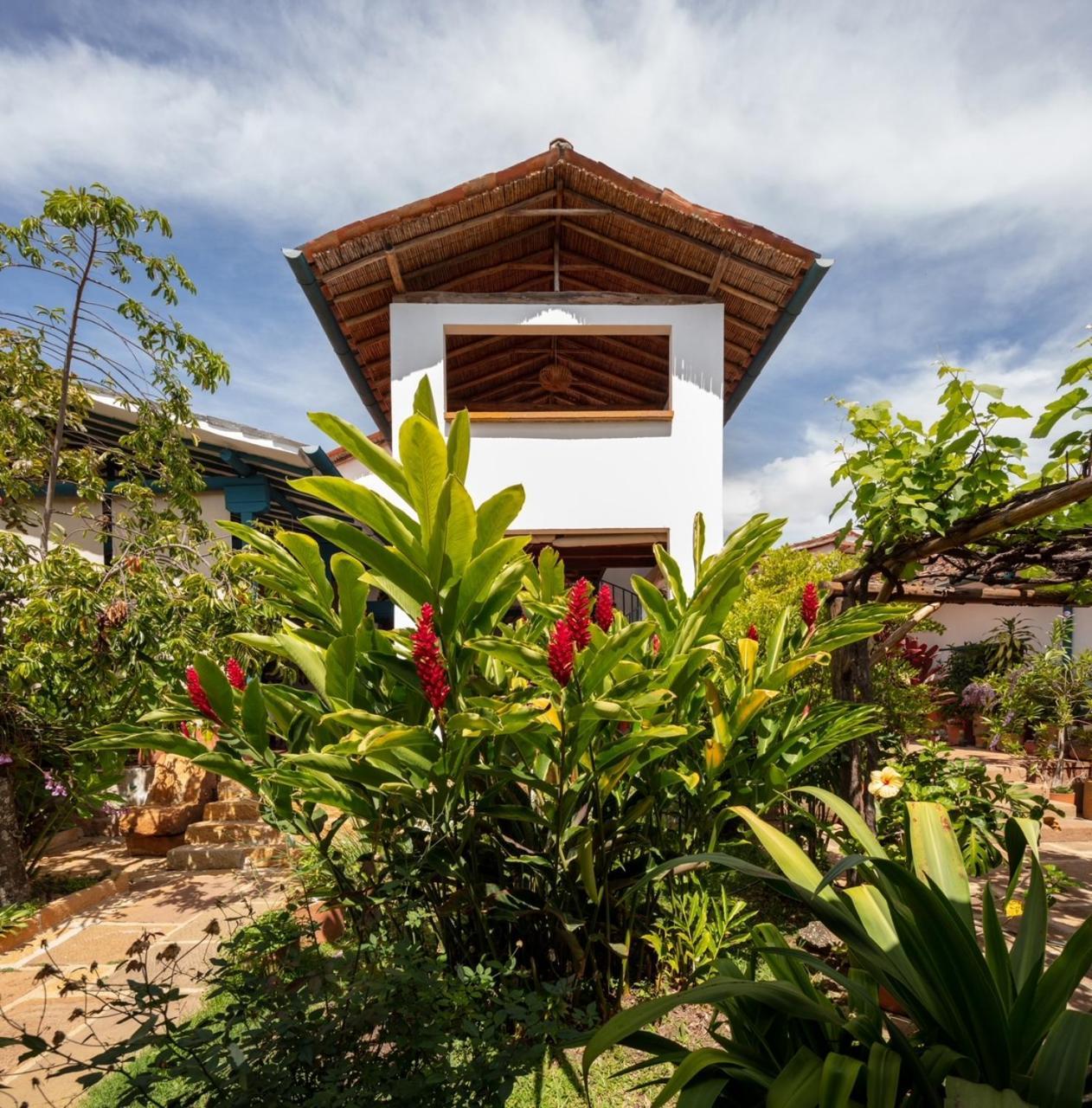 Posada Del Campanario Barichara Exterior photo